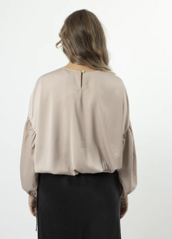 Theo Blouse Oyster - Image 6