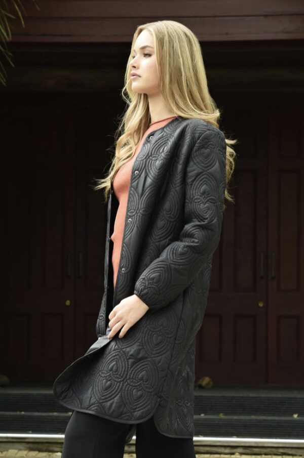 Love It Or Quilt It Jacket - Black - Image 2