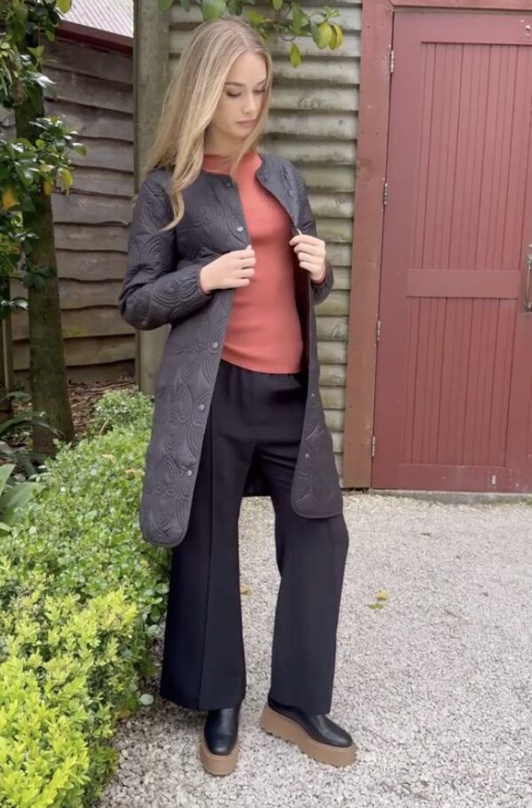 Love It Or Quilt It Jacket - Black - Image 6