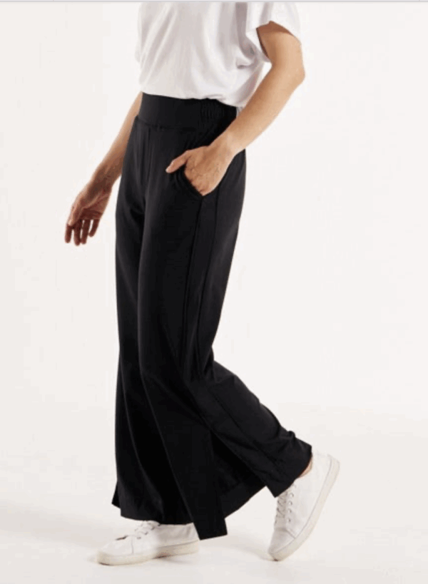 Elation Relax Leg Pant - Image 4