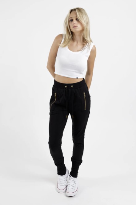 Escape Trackies Black/Gold