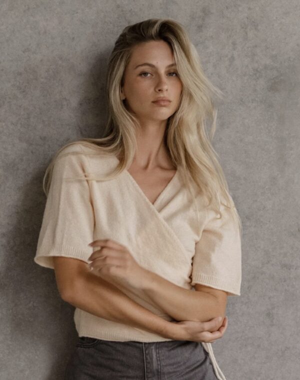 Casey Cardi Cream
