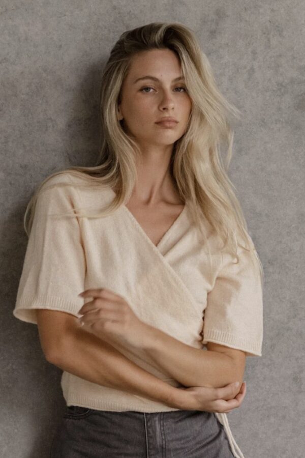 Casey Cardi Cream