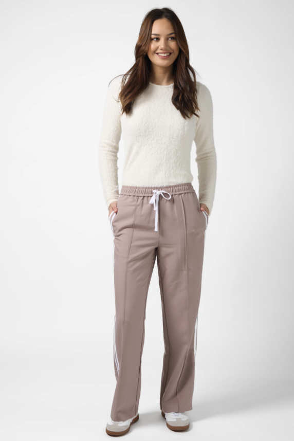 Minnie Pant Chai