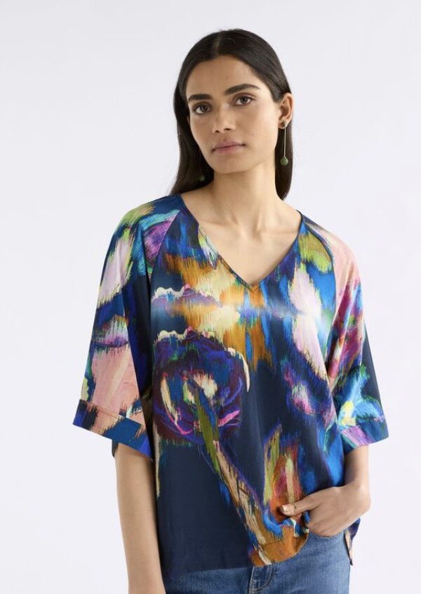 Moda V Top Vaara Print