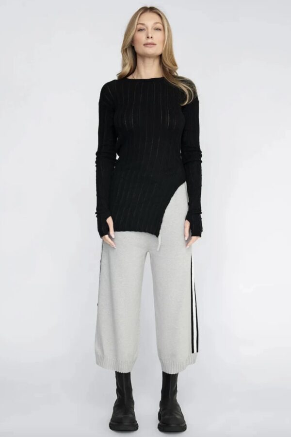 Rounded Veneer Tunic Black