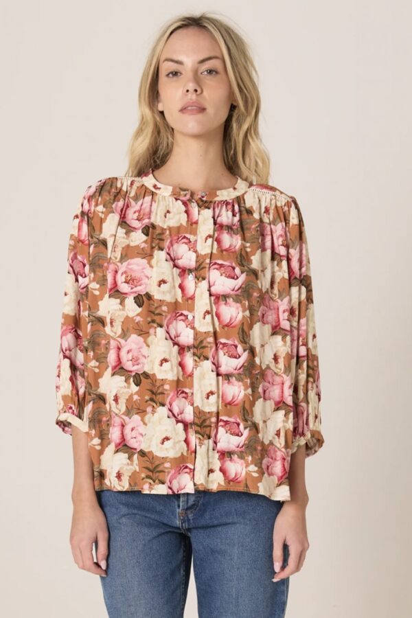 Sweet Emotion Top Garden