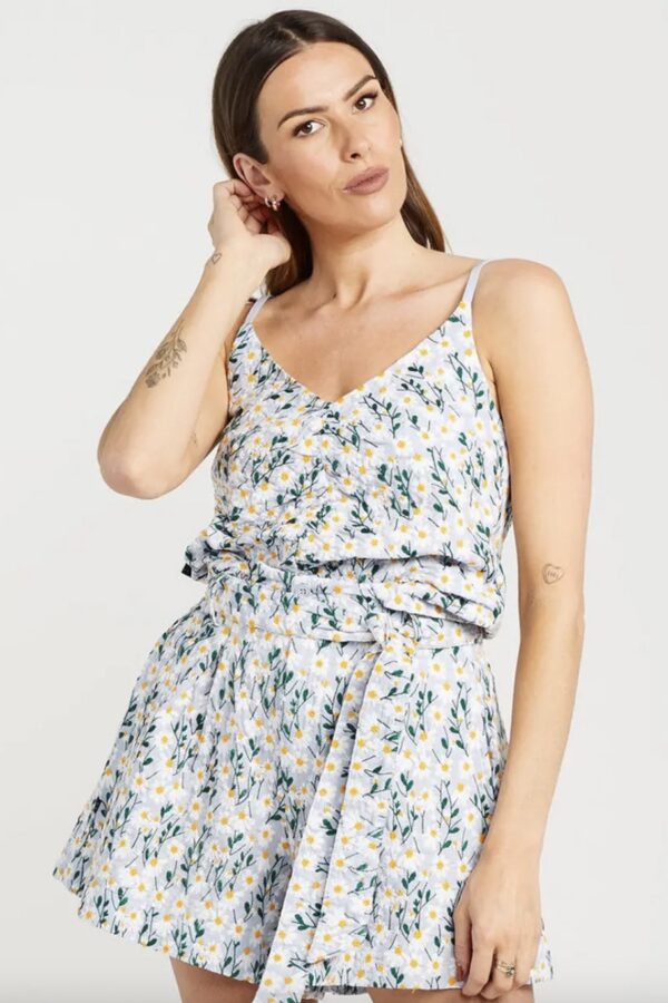 Edna Short Daisy Chain