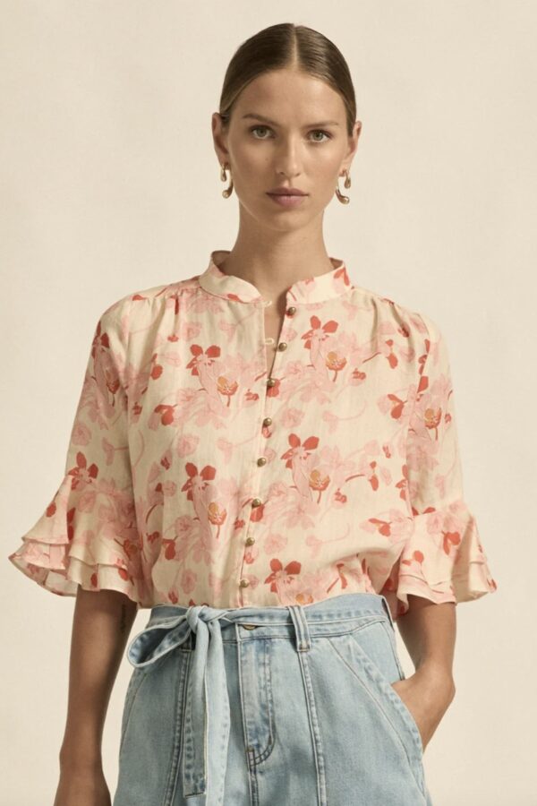 Fluctuate Top-Cherry Tulip