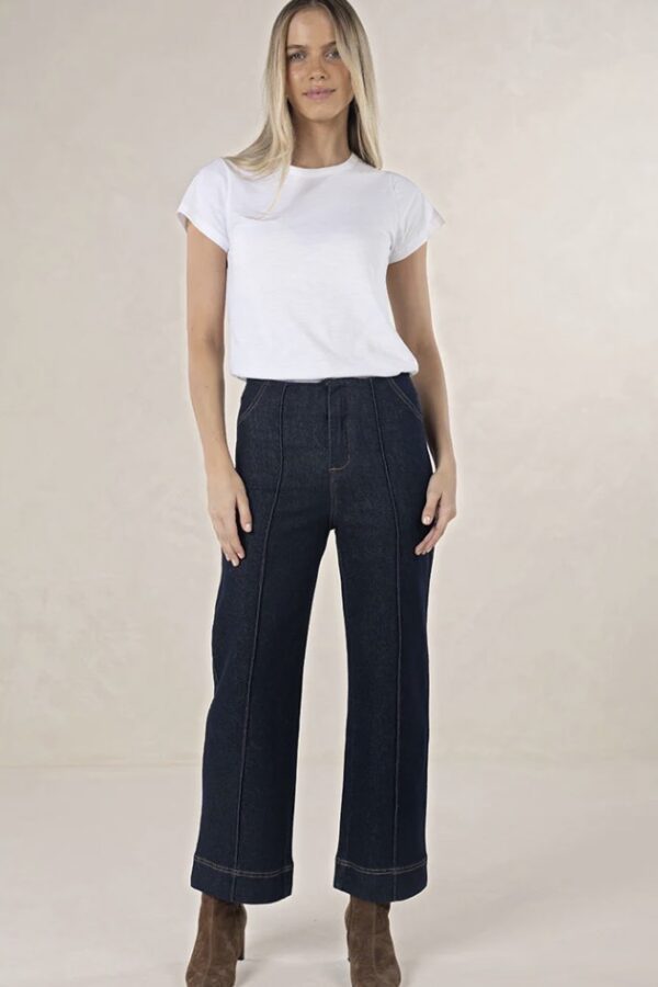 Escapade Jean-Dark Blue