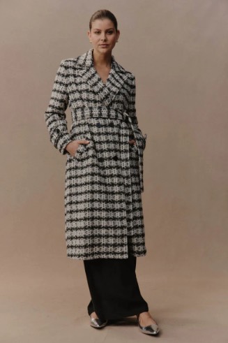 Aman Coat-Black/White
